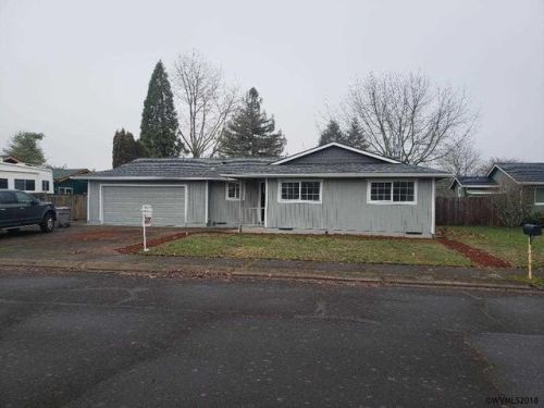 273 Larkspur St, Lebanon, OR 97355-1532