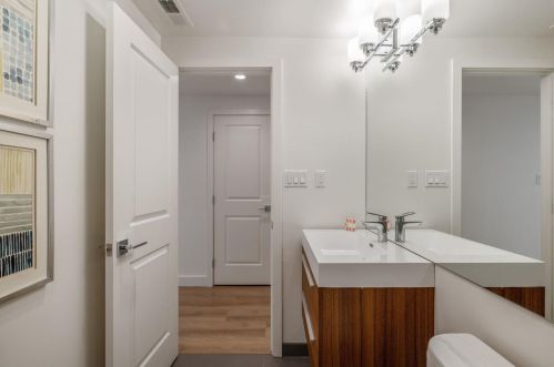 1971 21st Ave, San Francisco CA  94116-1206 exterior