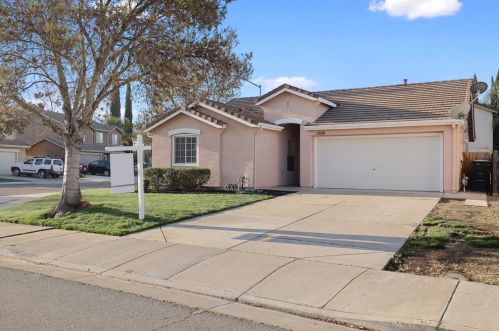 1354 Dolores Ln, Tracy, CA 95376-7912