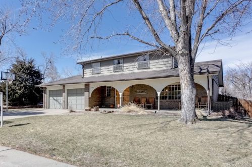 12805 61st Ave, Arvada, CO 80004-3919