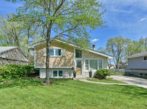 414 Audubon Rd, Streamwood, IL 60107-1504