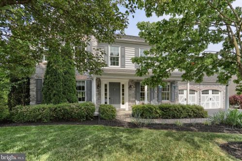 7073 Beaver Spring Rd, Harrisburg, PA 17111-4796