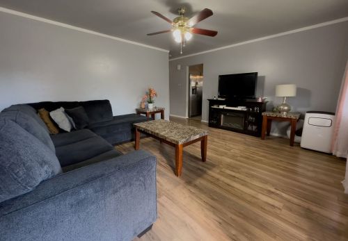 1910 163rd St, Dixmoor, IL