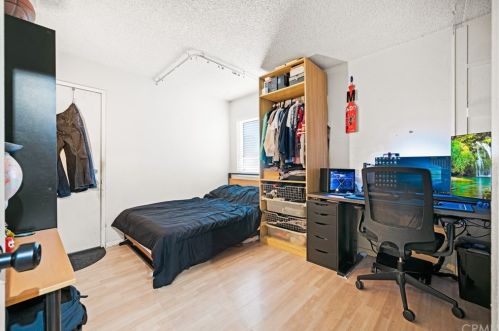 4200 Alderdale Ave, Anaheim CA  92807-2837 exterior