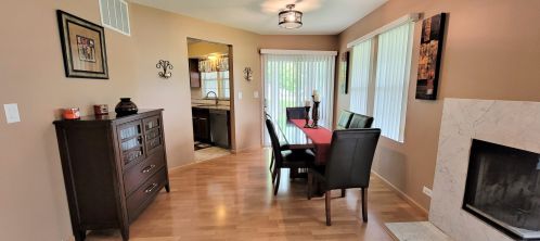 348 Wexford Ct, Carol Stream IL  60188-4828 exterior