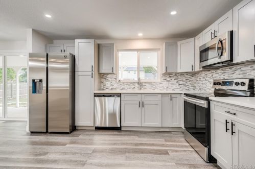 3327 Oneida Way, Denver CO  80224-2831 exterior
