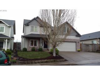 3370 Falcon Dr, Springfield, OR 97477-6740