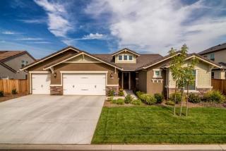 3547 Trenton Ln, Clovis, CA 93619-5048