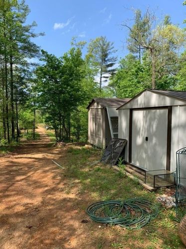 669 Charlottes Web Dr, Ellijay, GA 30540-1438