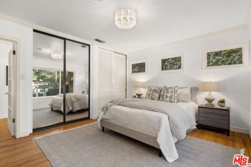 2575 Gardner Pl, Glendale CA  91206-3018 exterior