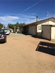 18500 Summers Dr, Tehachapi, CA 93561-0076