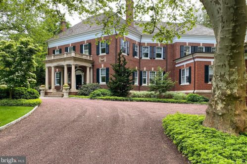 129 Hodge Rd, Princeton, NJ 08540-3013