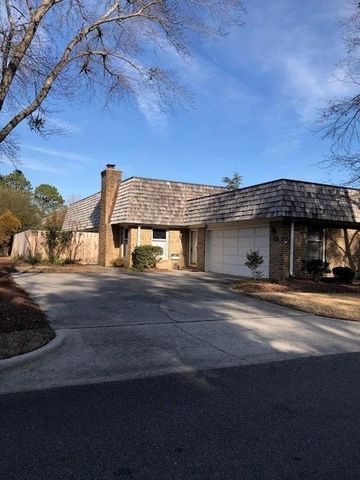 408 Love Forty Dr, Pinehurst, NC 28374-7631