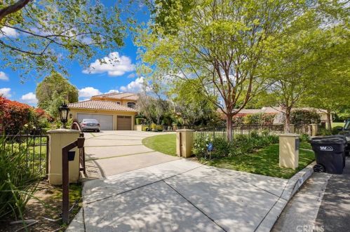 863 San Vicente Rd, Arcadia, CA 91007-6039