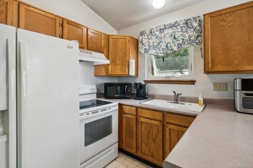 1840 Granby Ct, Aurora CO 80012-6293 exterior