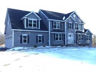 71 Pingree Hill Rd, Auburn, NH 03032-3836