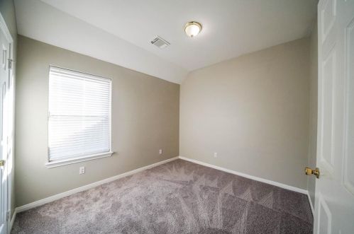 307 Broken Pine Ct, Conroe TX  77304-1775 exterior