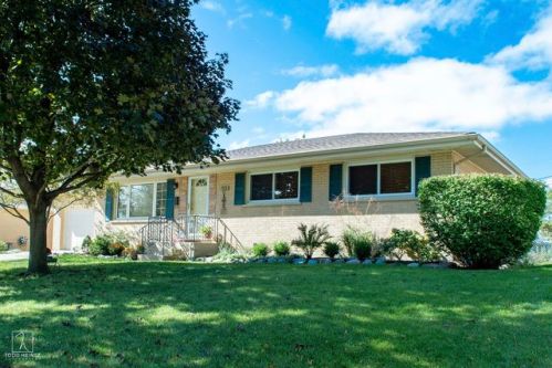 972 Howard Ave, Addison IL  60101-1235 exterior