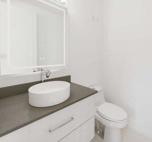 2374 Logan Cir, Atlanta GA  30318-2855 exterior