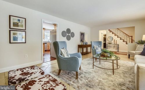 810 Burnt Mills Ave, Silver Spring MD 20901-4506 exterior