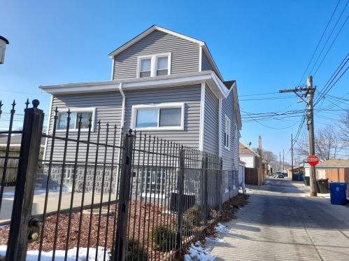 5916 Keeler Ave, Chicago, IL 60629-4919