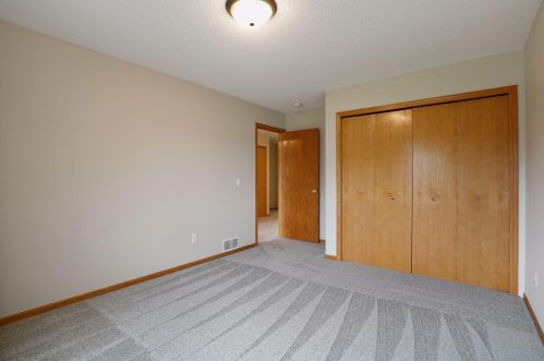 3348 Jansen Way, Saint Paul MN  55127-5126 exterior