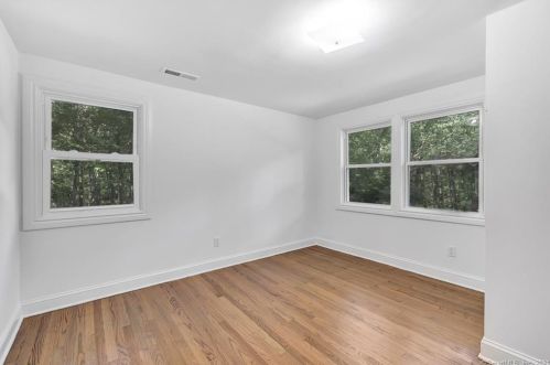 885 Main St, Upper Stepney CT  06468-2811 exterior