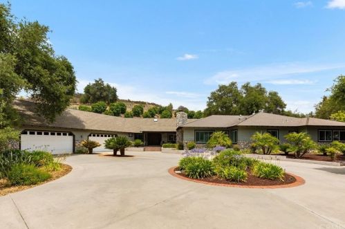 23610 De Anza Rd, Temecula, CA 92590-4182