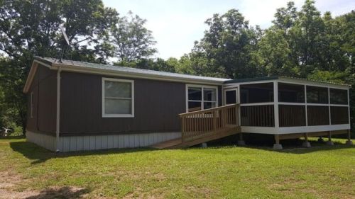 716 Hall Rd, Macomb, MO 65702-9146