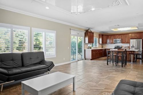 14012 Quailridge Dr, Riverside CA  92503-7201 exterior
