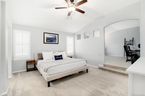 21984 Oxford Pl, Denver CO 80014-5137 exterior