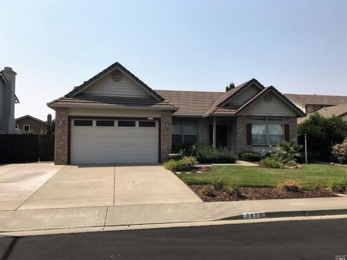 349 Fieldstone Ct, Vacaville, CA 95687-4326