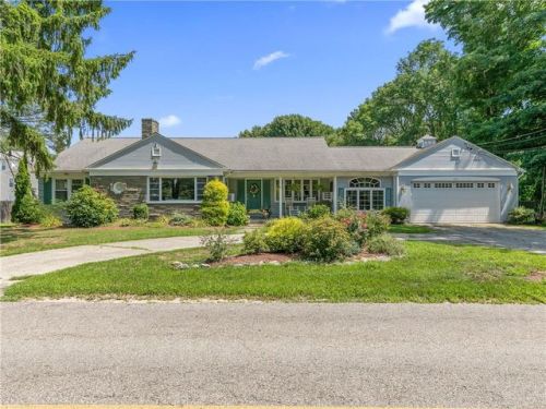 20 Long Ln, Warren, RI 02885-1136