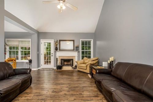 159 Richmond Dr, Hiram, GA 30141-2278