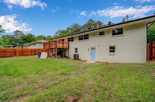2574 Lancaster Dr, Atlanta GA  30344-2329 exterior