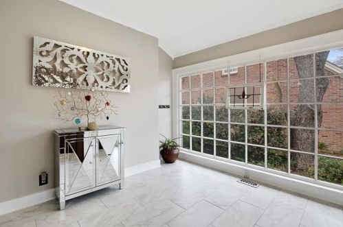 1301 Virginia Pl, Fort Worth TX  76107-2436 exterior