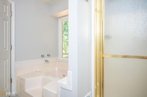 1428 Hillside Pl, Conyers GA  30094-2573 exterior