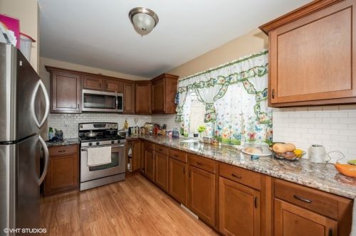 1332 Harding Ave, Chicago IL  60623-1379 exterior