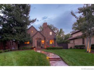 360 Bellaire St, Denver CO  80220-4931 exterior