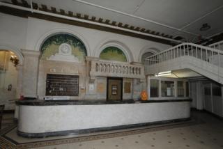 121 5th St, Los Angeles CA  90013-1415 exterior