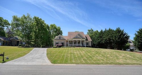 85 Sparrow Ln, Big Canoe, GA 30143-6380