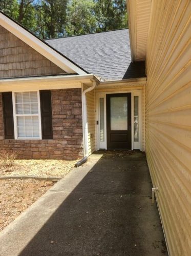 278 Springbrook Ct, Jefferson, GA 30549-6951