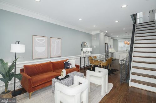 2142 Kater St, Philadelphia, PA 19146-1215