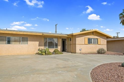81078 Alberta Ave, Indio, CA 92201-2855