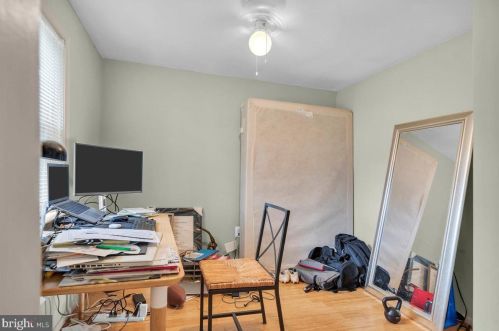 102 Park Ave, Tavistock NJ 08033-1639 exterior