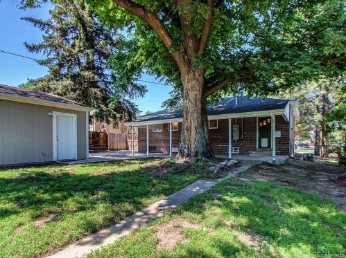 4500 Huron St, Englewood CO 80110-5636 exterior