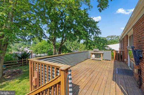 2826 Radius Rd, Silver Spring MD 20902-2134 exterior