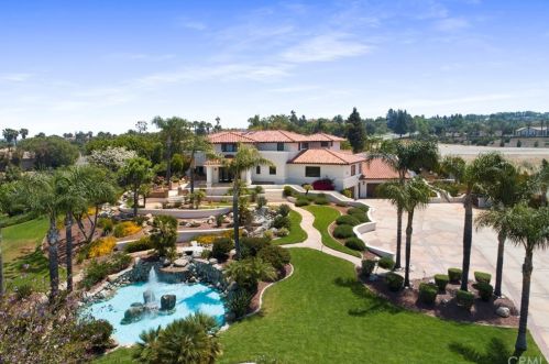 887 Talcey Ter, Riverside, CA 92506-7516
