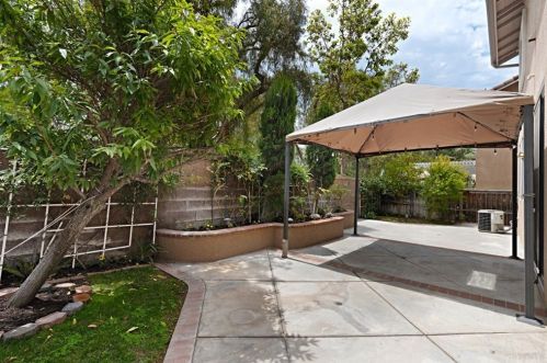 14 Brookhollow, Irvine CA  92602-0788 exterior