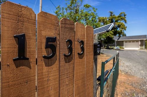 1533 West Dr, Paradise, CA 95969-3532